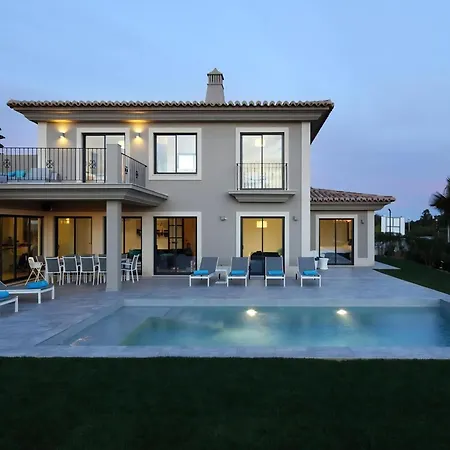 Luxurious Algarve Carvoeiro Lux 5 Bedrooms Private Heatable Pool 300m From The Carvoeiro Carvoeiro (Lagoa)