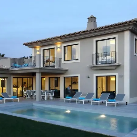Luxurious Algarve Carvoeiro Lux 5 Bedrooms Private Heatable Pool 300m From The Carvoeiro * Carvoeiro (Lagoa)