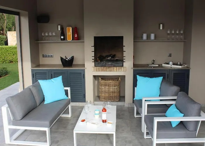 Luxurious Algarve Lux 5 Bedrooms Private Heatedpool Villa